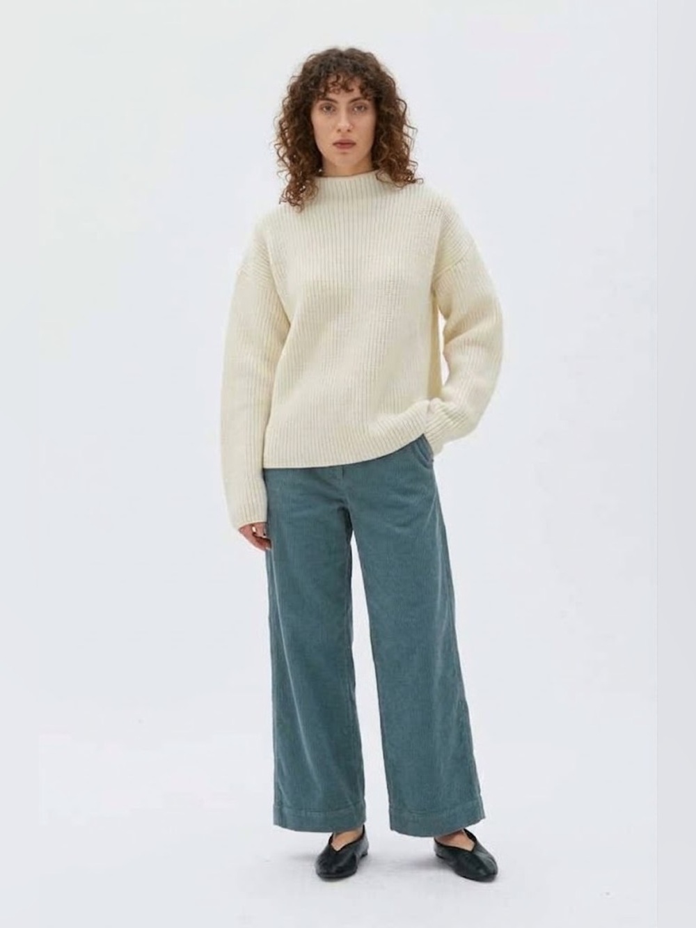Maska organic cotton corduroy cropped wide legged pants in sage green size S